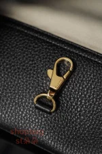 a貨香奈兒 𝟐𝟔𝐚新款 法棍包 黑色 中號：圖片 18