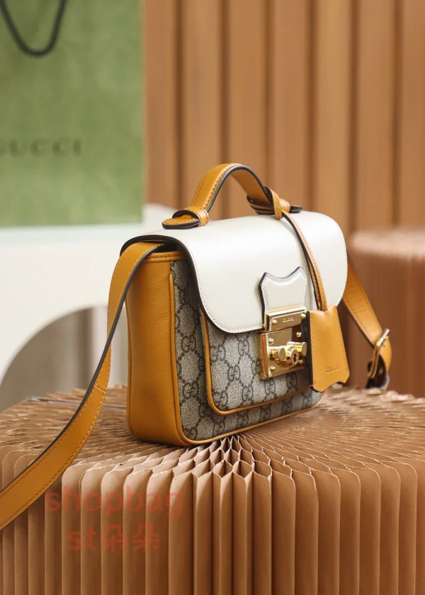 古馳精品包 經典Padlock MINI 雙色拼接掛鎖造型手提肩背包 658487：圖片 3