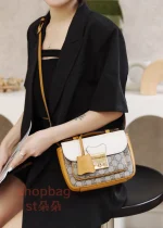 古馳精品包 經典Padlock MINI 雙色拼接掛鎖造型手提肩背包 658487：圖片 24