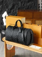 高仿包 LV Keepall 50 黑色Monogram 旅行袋 M14202：圖片 10