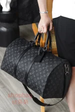 高仿包 LV Keepall 50 黑色Monogram 旅行袋 M14202：圖片 27