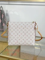 高仿包 LV Multipass 新款2026 白花斜挎包 M2A078：圖片 9