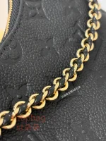 高仿包 LV NANO Boulogne Monogram epi 黑色法棍系列 牛角包- M28427：圖片 14