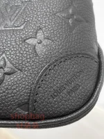高仿包 LV NANO Boulogne Monogram epi 黑色法棍系列 牛角包- M28427：圖片 12
