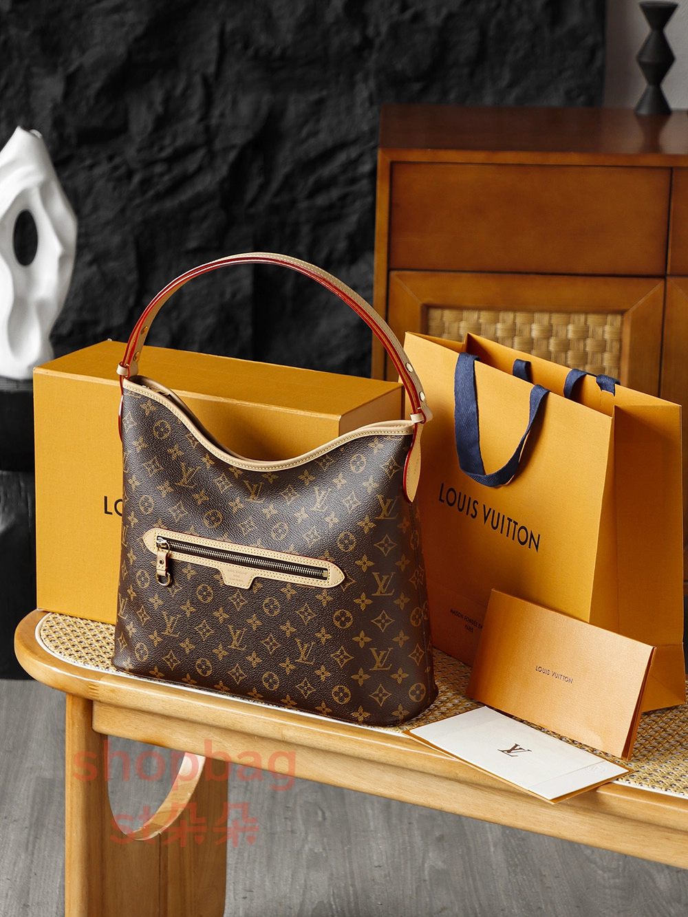 高仿包包 LV Lineup 老花 兩用包 肩背包 M27335 9 高仿包包 LV Lineup 老花 兩用包 肩背包 M27335 實拍效果展示