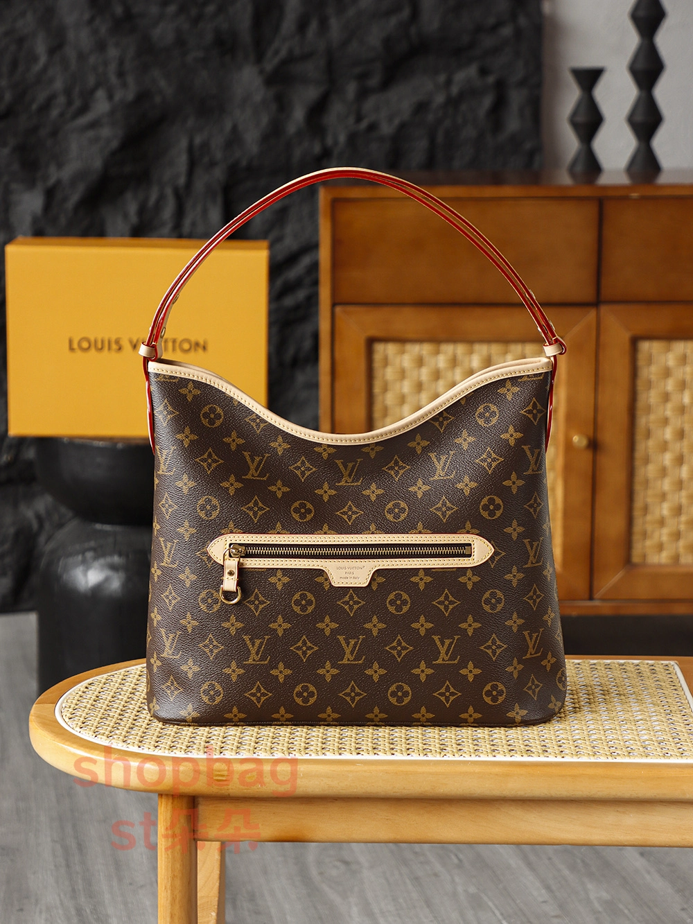 高仿包包 LV Lineup 老花 兩用包 肩背包 M27335 1 高仿包包 LV Lineup 老花 兩用包 肩背包 M27335 實拍效果展示