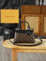 高仿包包 LV Madeleine BB 單肩手提手袋 M27511：圖片 4