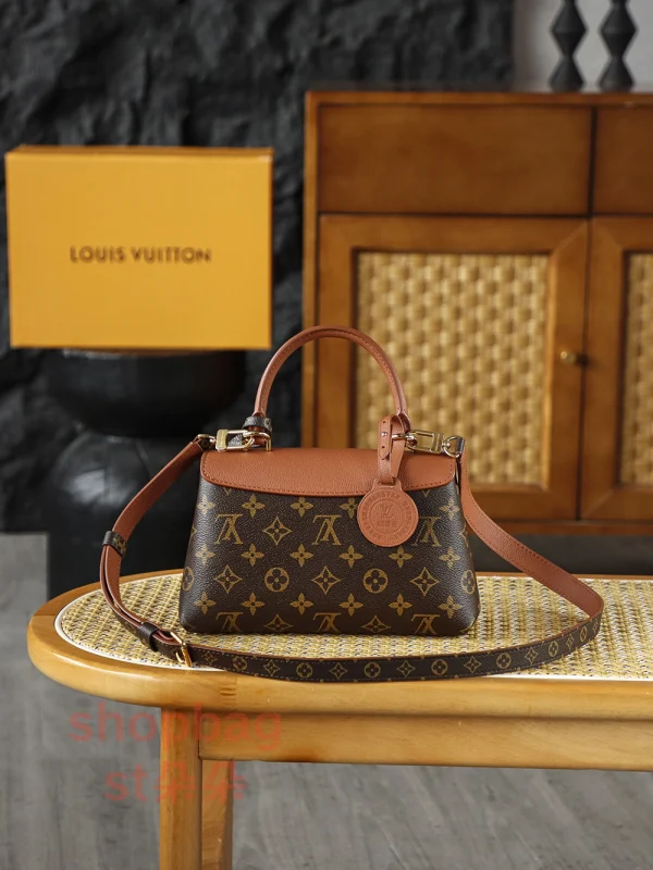 高仿包包 LV Madeleine BB 單肩手提手袋 M28288：圖片 4