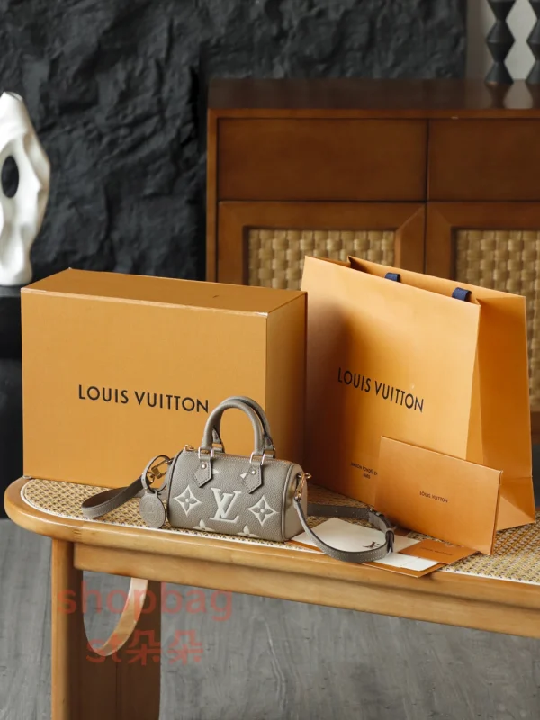 高仿包包 LV Nano Speedy 大象灰 斜挎包 M82890：圖片 10