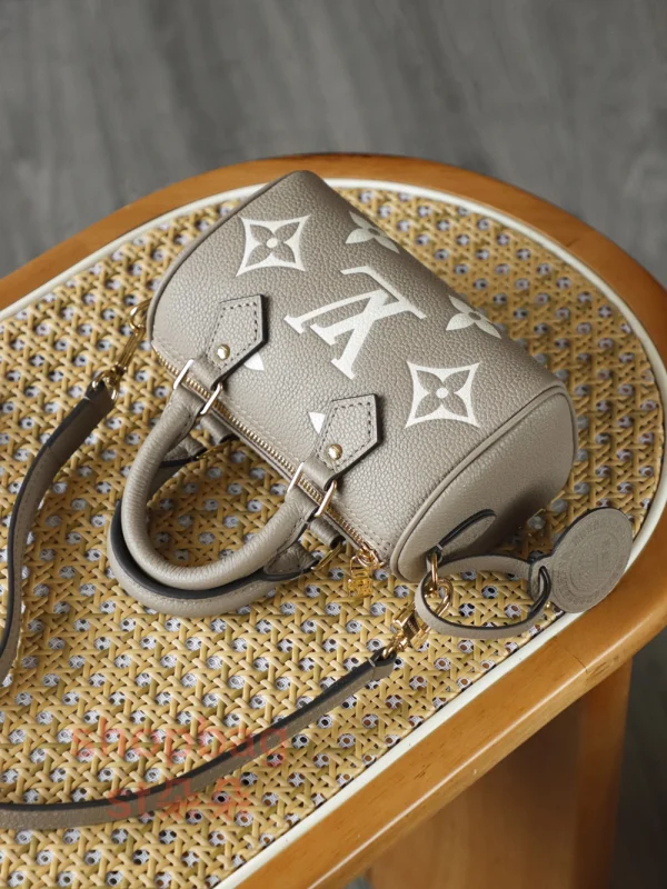 高仿包包 LV Nano Speedy 大象灰 斜挎包 M82890：圖片 8