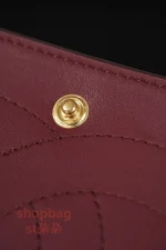 高仿精品包 CHANEL 26S 𝐆𝐃同款CF 大號 紅色金扣 口蓋包包 AS6231：圖片 26