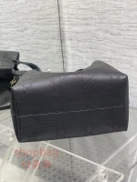 高仿迪奧 Toujours 中號 大籐格紋小牛皮 水桶類型 超能裝 土著包 M2821OCUQ：圖片 8