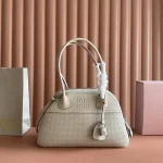 高仿包 MiuMiu Vivant 新款 鏤空皮革手袋 5BB199：圖片 2