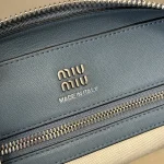 高仿包 MiuMiu Vivant 新款 小羊皮手挽袋 藍色：圖片 9