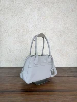 高仿包 MiuMiu Vivant 新款 小羊皮手挽袋 淺灰色：圖片 3