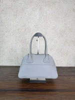 高仿包 MiuMiu Vivant 新款 小羊皮手挽袋 淺灰色：圖片 2