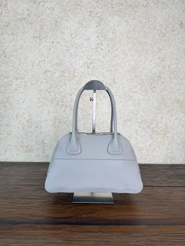 高仿包 MiuMiu Vivant 新款 小羊皮手挽袋 淺灰色：圖片 2