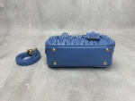 高仿包 MiuMiu Matelassé 新款 褶皺皮革手挽袋：圖片 7