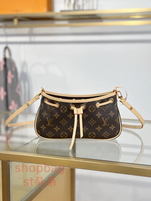 高仿包 LV Nano Frivole Monogram 帆布 老花 斜挎包 M29537：圖片 2