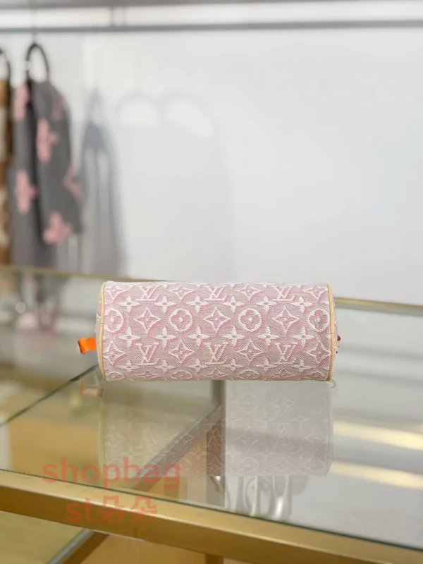 高仿包 LV Pochette Papillon 新款 粉色 小圓筒包 M29881：圖片 10