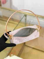 高仿包 LV Pochette Papillon 新款 粉色 小圓筒包 M29881：圖片 7