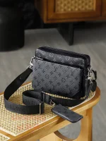 高仿包 LV Trio郵差包 黑花三合一斜挎包 M69443：圖片 10