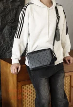 高仿包 LV Trio郵差包 黑花三合一斜挎包 M69443：圖片 25